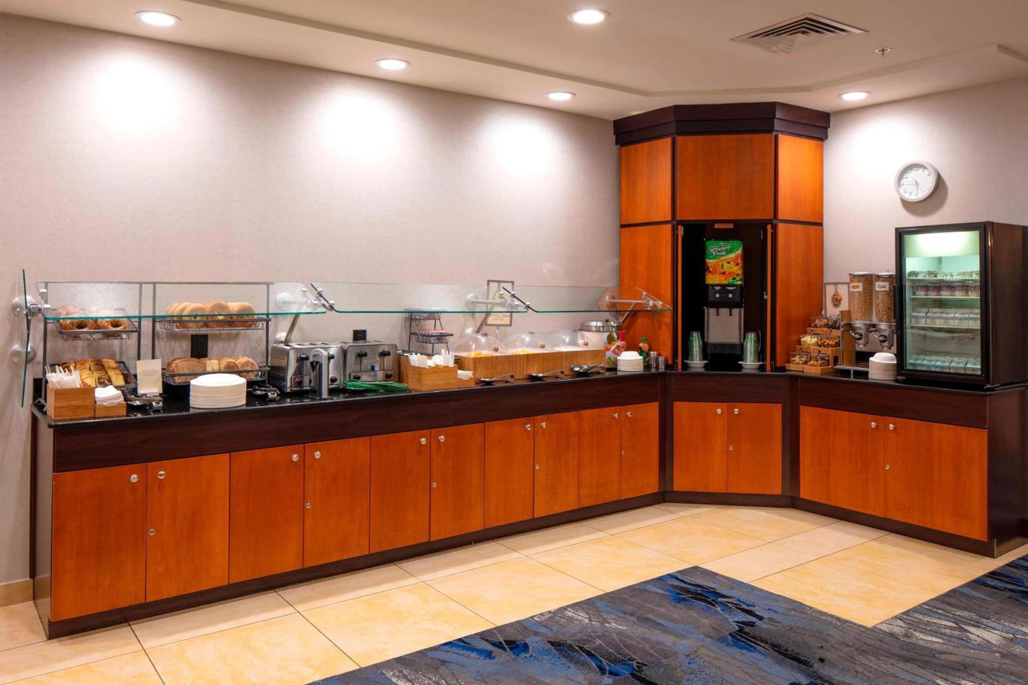 Fairfield Inn & Suites By Marriott Venice Venice Gardens Exterior photo