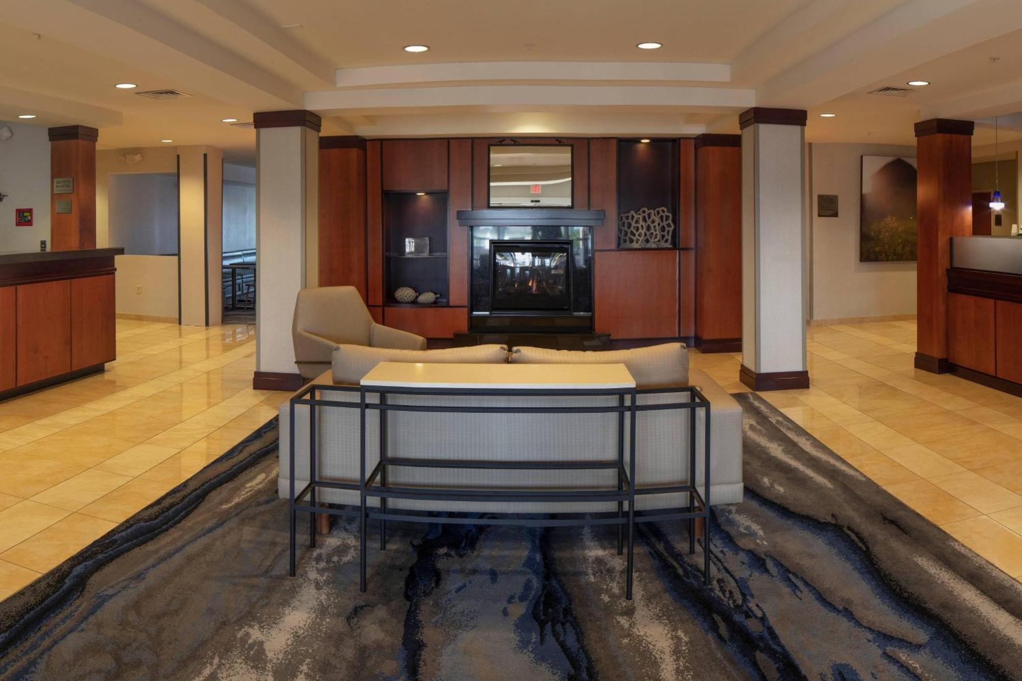 Fairfield Inn & Suites By Marriott Venice Venice Gardens Exterior photo